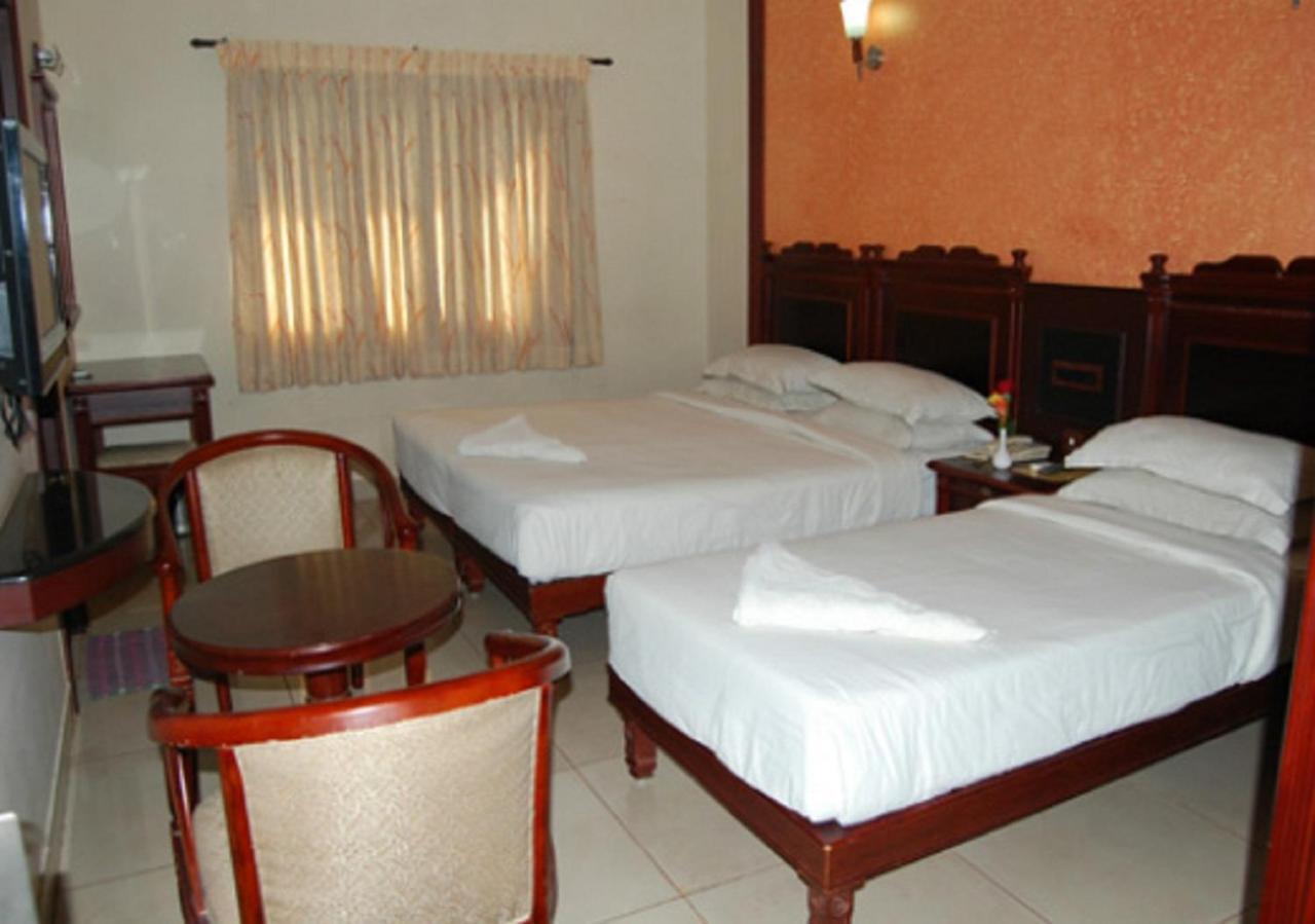 מלון Tiruchirappalli Chendhoor Residency מראה חיצוני תמונה