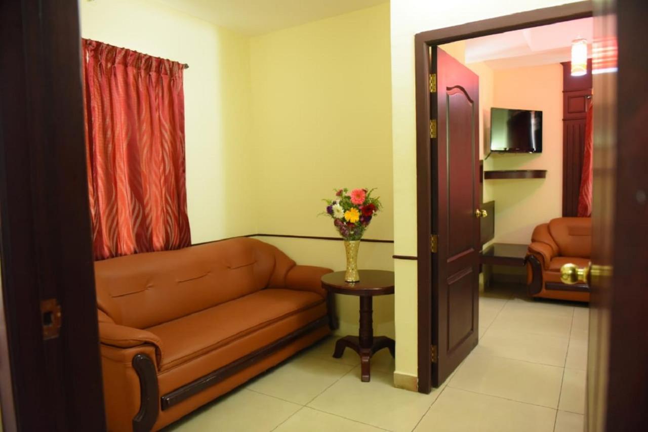 מלון Tiruchirappalli Chendhoor Residency מראה חיצוני תמונה